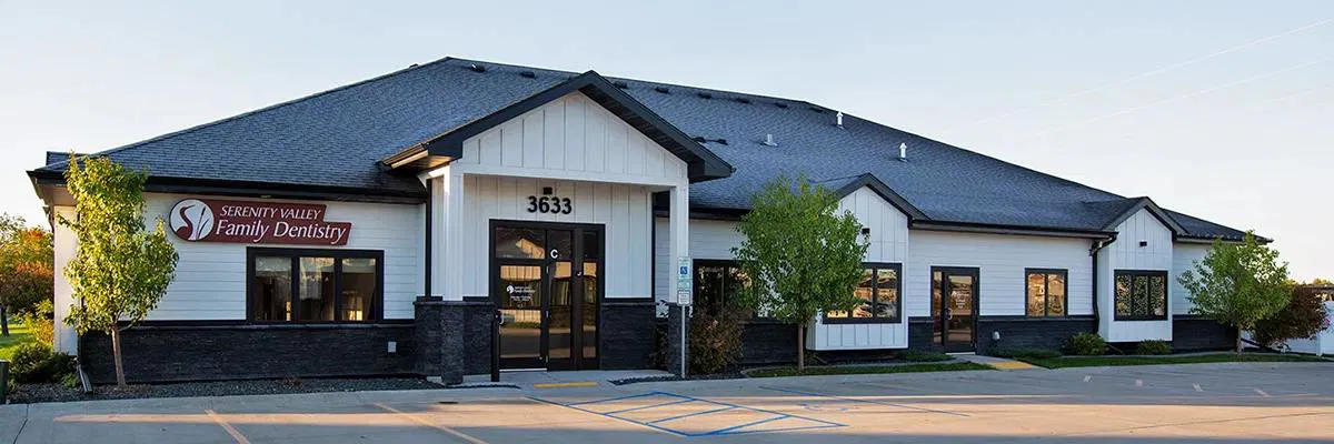 Serenity-Dentist-Office-Building